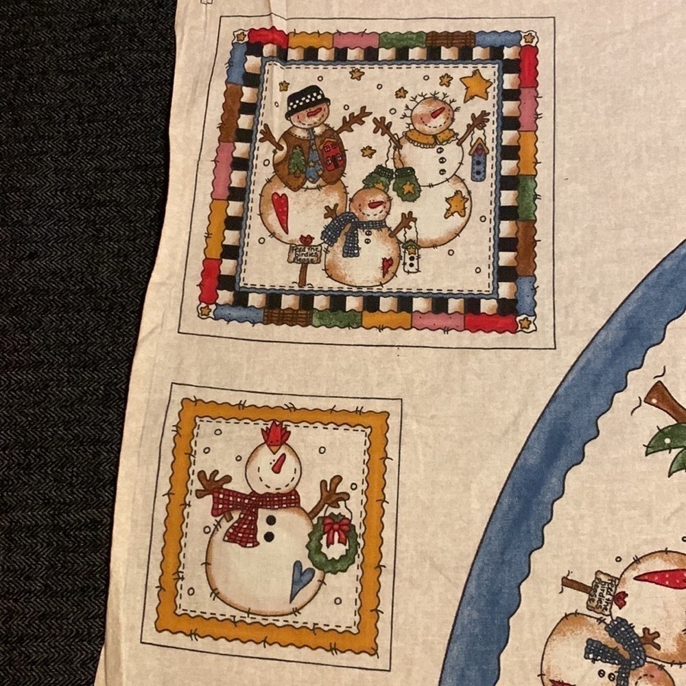 Vintage Let It Snow Christmas tree skirt Sewing panel / fabric - Picture 2 of 8